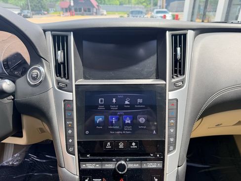 Used 2019 INFINITI Q50 Luxe w/ Essential Package (3.0T Luxe) RWD image 22