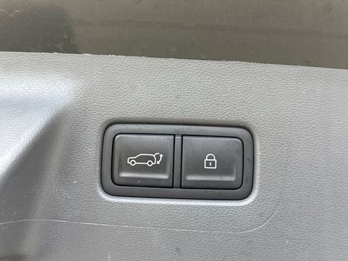 Used 2024 Hyundai Santa Fe Calligraphy FWD image 19