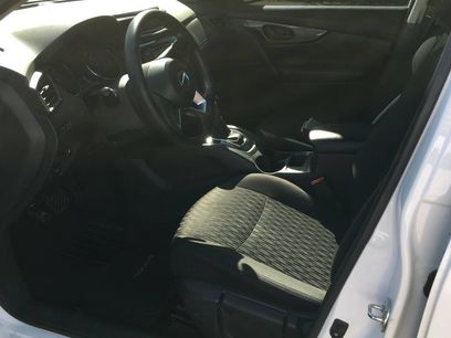 Used 2020 Nissan Rogue S
