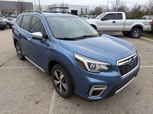 Used 2019 Subaru Forester Touring w/ Popular Package #3 image 3