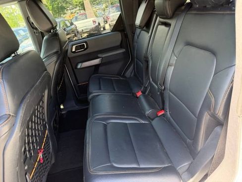 Used 2023 Ford Bronco Badlands AWD/4WD image 13