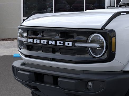 New 2026 Ford Bronco Outer Banks AWD/4WD image 19
