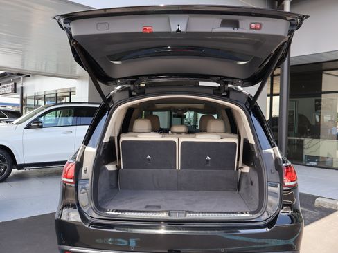 Certified 2020 Mercedes-Benz GLS 450 4MATIC image 22