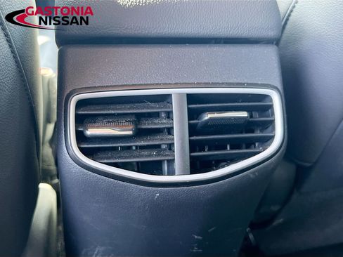 Used 2019 Hyundai Ioniq Limited image 32