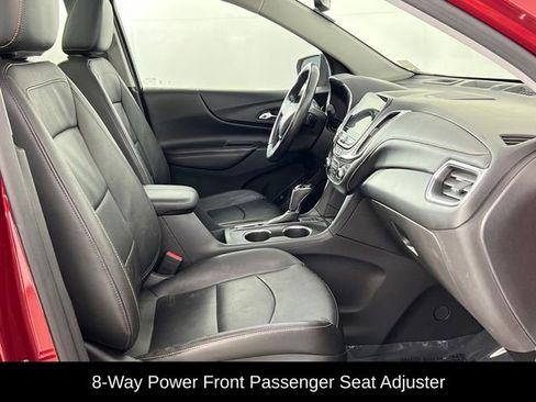 Used 2020 Chevrolet Equinox Premier image 17
