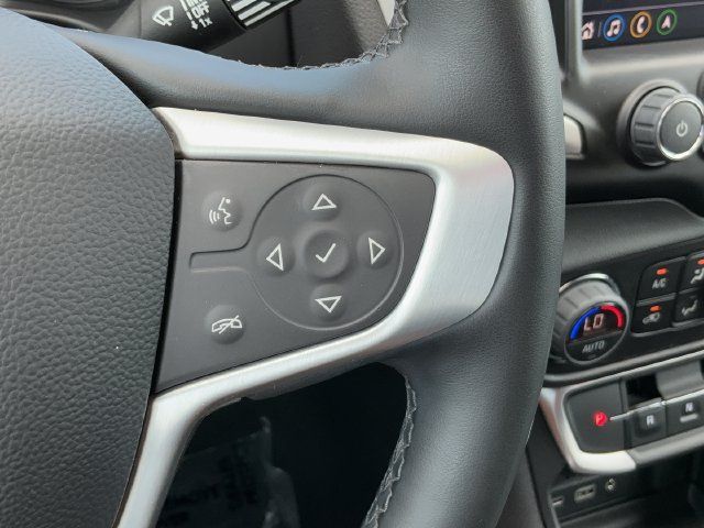 Used 2023 GMC Terrain SLT w/ Infotainment Package II AWD/4WD image 22