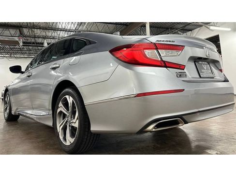 Used 2020 Honda Accord EX-L image 17