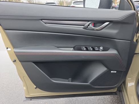 Used 2025 MAZDA CX-5 Carbon Edition image 15