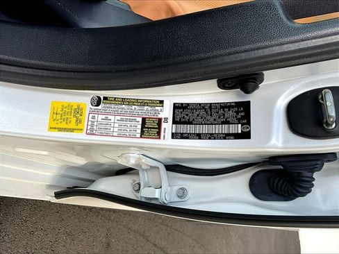 Used 2022 Lexus ES 350 w/ Premium Package FWD image 21
