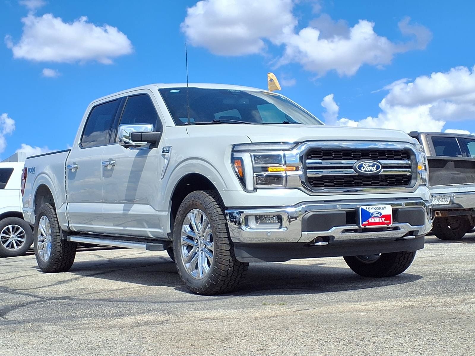 Certified 2024 Ford F150 Lariat w/ FX4 Off-Road Package AWD/4WD image 3