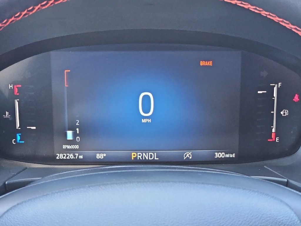 Used 2025 Ford Escape ST-Line FWD image 13
