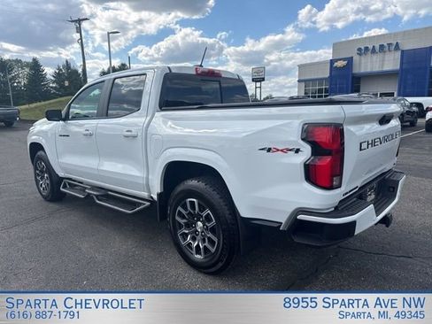 Used 2023 Chevrolet Colorado LT w/ LT Convenience Package III AWD/4WD image 5