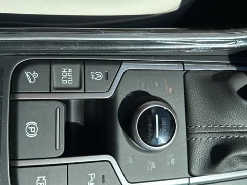 New 2026 Kia Sorento S AWD/4WD image 33
