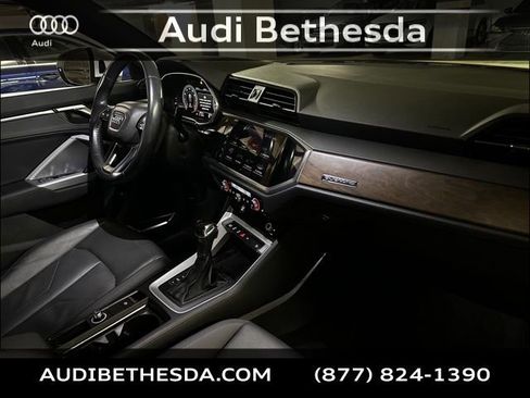 Used 2019 Audi Q3 2.0T Premium Plus w/ Premium Plus Package image 11