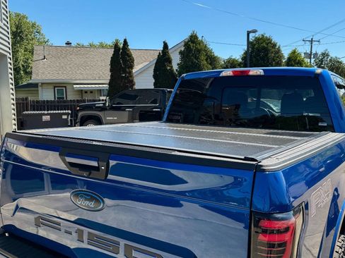 Used 2018 Ford F150 XLT w/ Equipment Group 302A Luxury AWD/4WD image 18