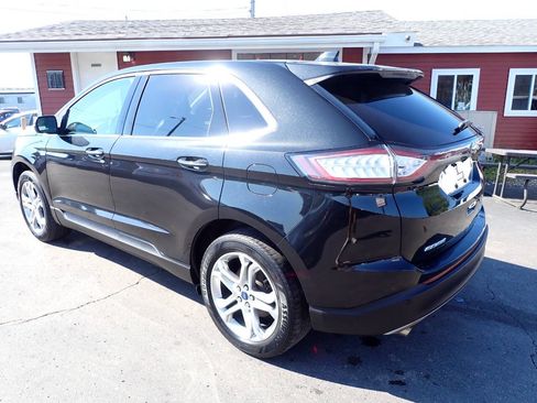 Used 2015 Ford Edge Titanium w/ Equipment Group 301A AWD/4WD image 4