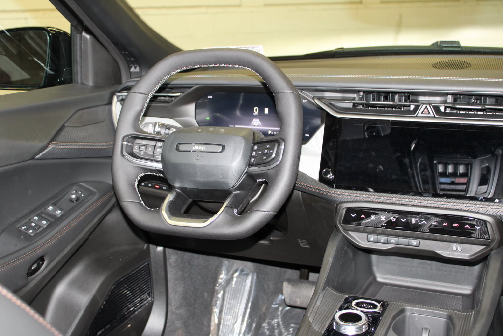 New 2026 Jeep Cherokee Limited AWD/4WD image 13