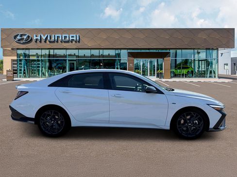 New 2026 Hyundai Elantra N Line FWD image 9