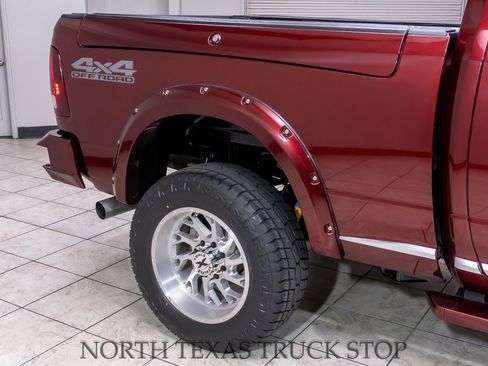 Used 2018 RAM 2500 Limited image 11