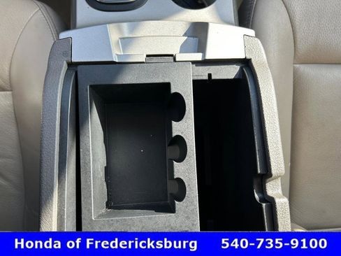 Used 2009 Ford Edge SEL image 26