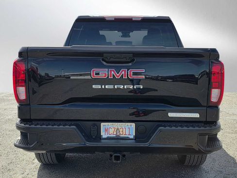 Used 2025 GMC Sierra 1500 Elevation AWD/4WD image 4
