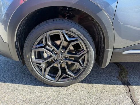 New 2026 Nissan Kicks SR w/ SR Premium Package image 12