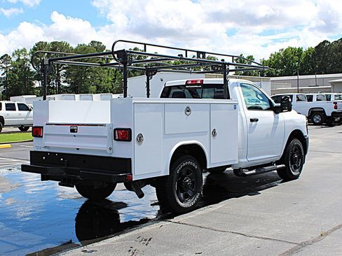 Used 2025 RAM 3500 Tradesman RWD image 5