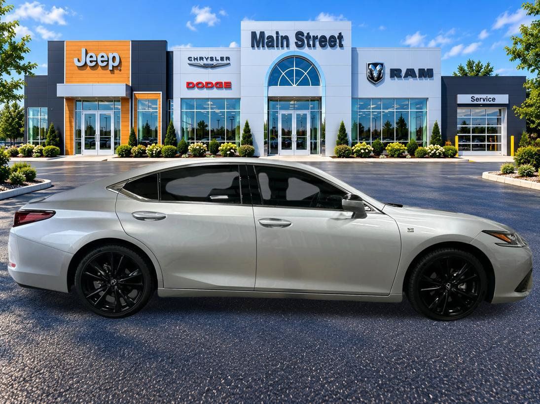 Used 2025 Lexus ES 350 w/ Accessory Package (Z1) FWD image 6