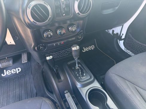 Used 2016 Jeep Wrangler Unlimited Sport w/ Quick Order Package 24S image 15