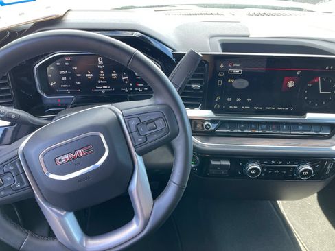 Used 2026 GMC Sierra 1500 SLT RWD image 7