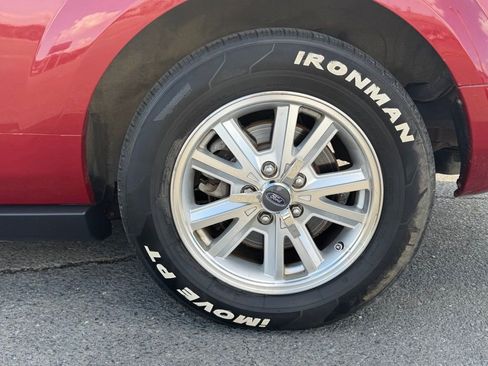 Used 2008 Ford Mustang Convertible image 11