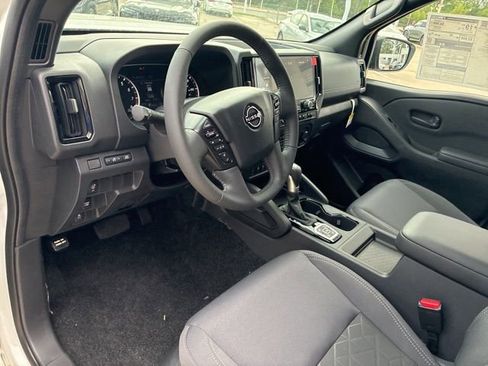New 2026 Nissan Frontier SV w/ All-Weather Content Package AWD/4WD image 10