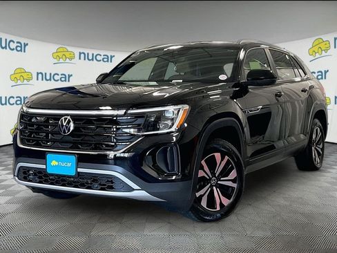 Used 2024 Volkswagen Atlas Cross Sport SE AWD/4WD image 3