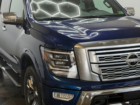Used 2024 Nissan Titan Platinum Reserve w/ Moonroof Package image 7