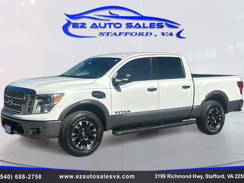 Used 2017 Nissan Titan Platinum Reserve image 1
