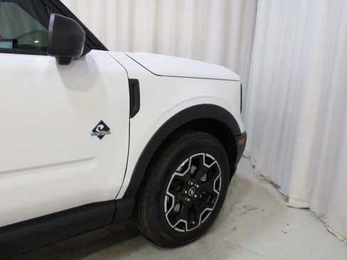 New 2026 Ford Bronco Sport Outer Banks w/ Outer Banks Tech Package+ AWD/4WD image 28