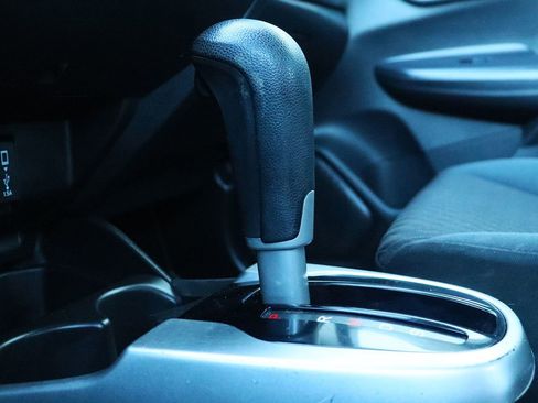 Used 2019 Honda Fit EX image 48