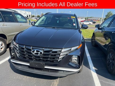 Used 2022 Hyundai Tucson Blue AWD/4WD image 3