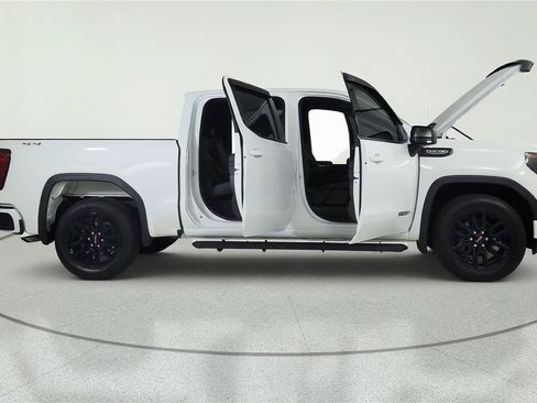Used 2023 GMC Sierra 1500 Elevation AWD/4WD image 8