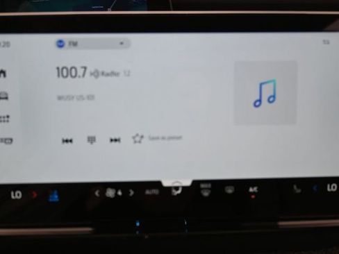 Used 2025 Ford Expedition Tremor image 18