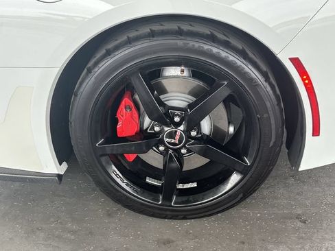 Used 2015 Chevrolet Corvette Stingray Coupe w/ 2LT Preferred Equipment Group RWD image 6