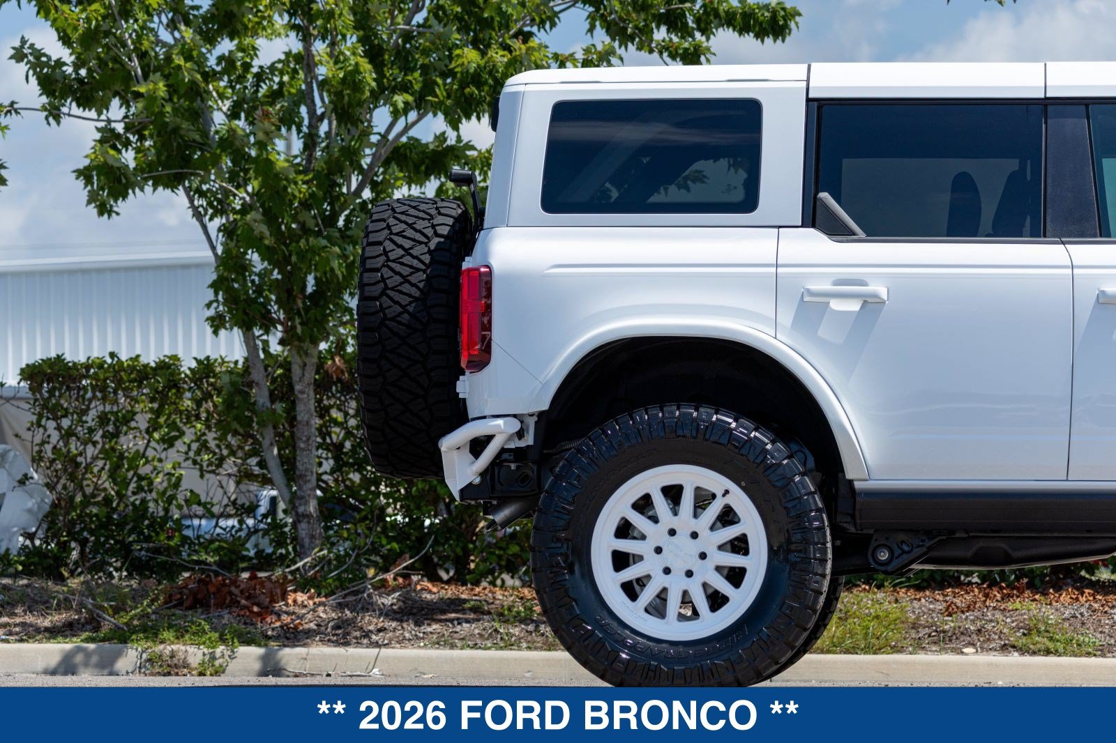 New 2026 Ford Bronco Heritage Edition AWD/4WD image 37