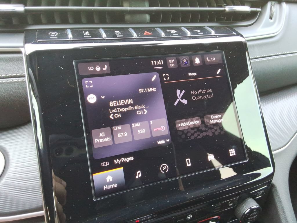 Used 2025 Jeep Grand Cherokee L Altitude RWD image 32