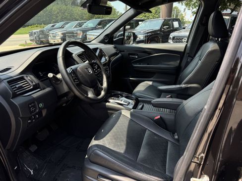 Used 2020 Honda Passport Elite image 2