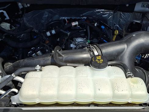 Used 2025 Ford F150 XLT w/ Equipment Group 301A Standard RWD image 28