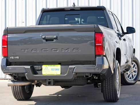 Used 2024 Toyota Tacoma SR5 w/ SR5 Upgrade Package image 5