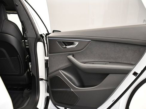 New 2026 Audi SQ8 Prestige image 47