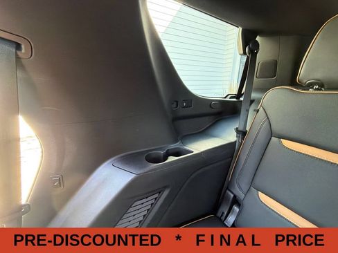 Used 2023 GMC Yukon AT4 w/ AT4 Premium Package AWD/4WD image 56
