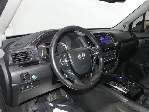 Used 2018 Honda Pilot Elite image 24