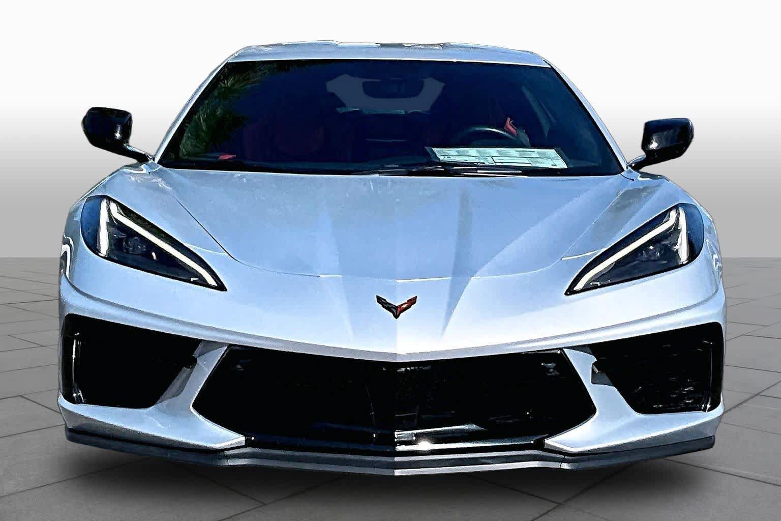 Used 2023 Chevrolet Corvette Stingray Preferred Cpe w/ Z51 Performance Package RWD image 4